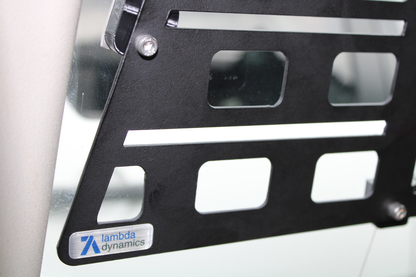 Third Row Window Panel - D1/D2